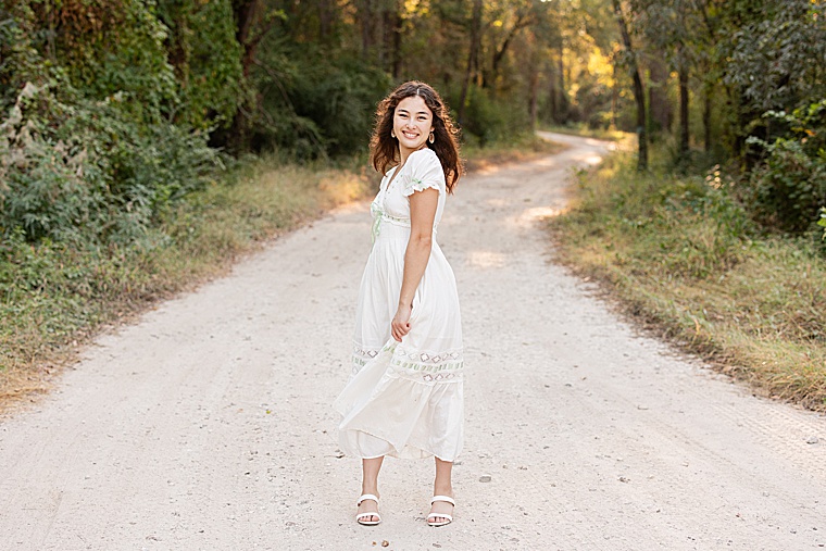 the woodlands senior portraits creek photos