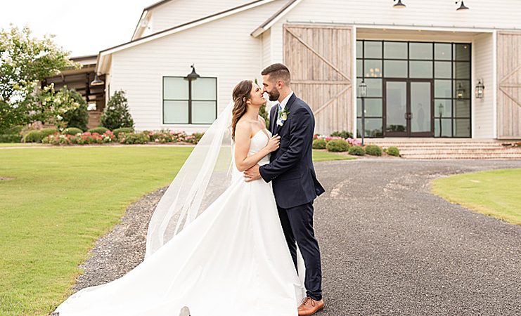 deep in the heart farms wedding brenham, tx